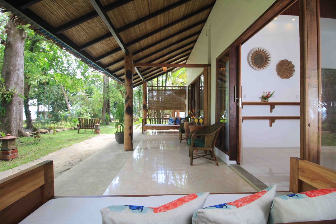 Murex Manado Deluxe Cottage阳台