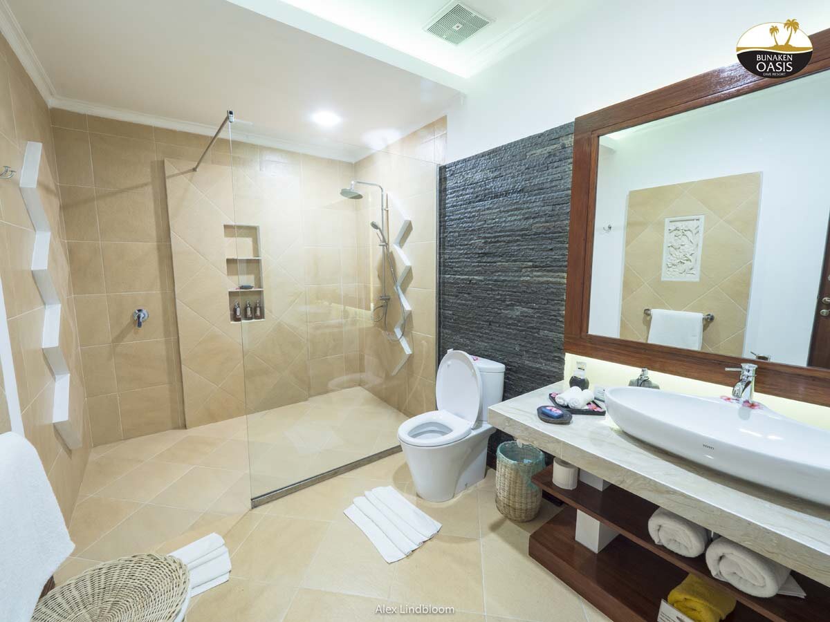 Bunaken Oasis Luxury Cottage阳台